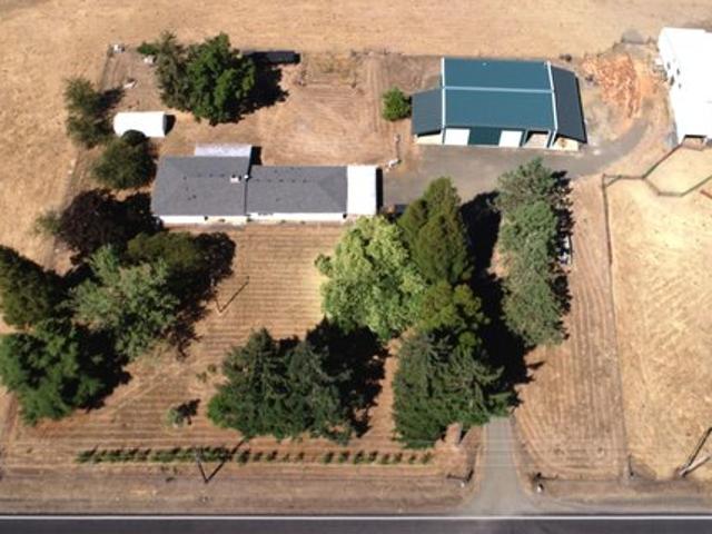 Farm for sale in Oregonia