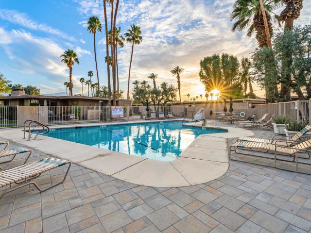 Condo for sale in Bermuda Dunes, California