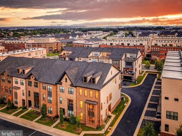 Townhouse for sale in Ashburn, Loudoun County