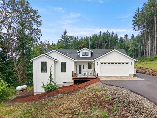 House for sale in Oregonia