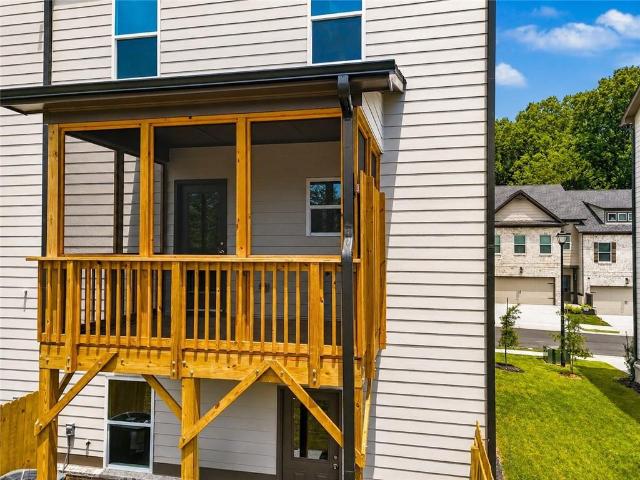 Townhouse for sale in Lilburn, Georgia