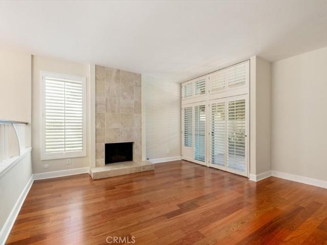 Townhouse for sale in Studio City Neighborhood Council District, Canoga Park