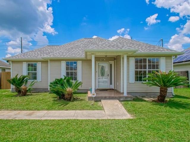 House for sale in Harvey, Louisiana