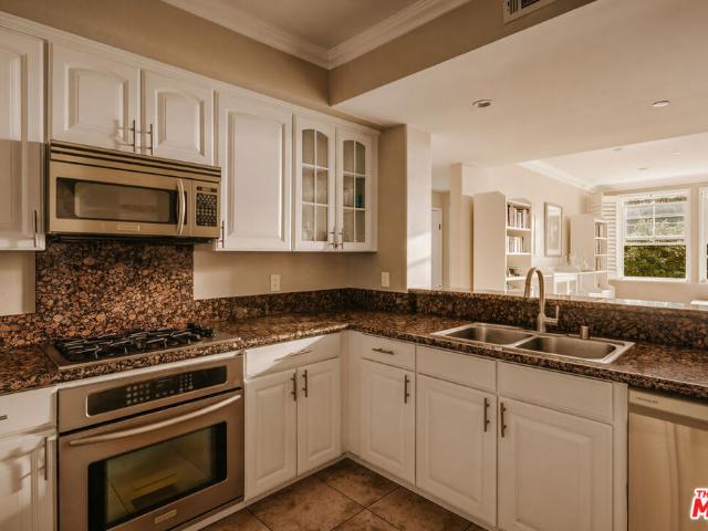 Condo for sale in Studio City Neighborhood Council District, Canoga Park