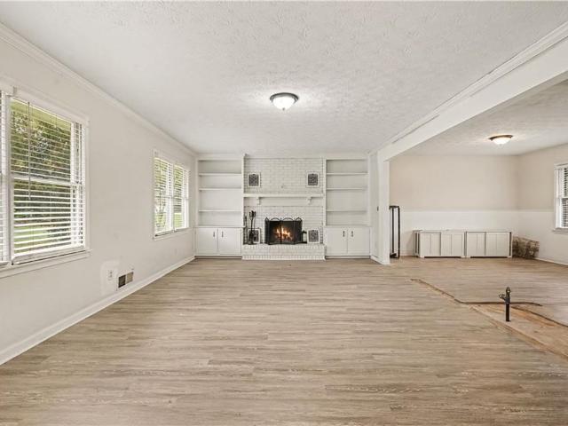 House for sale in Scenic Mountain, Snellville