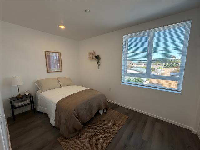 Apartment for rent in Canoga Park, California