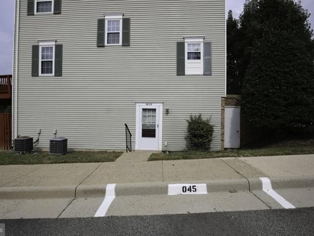 Condo for sale in Virginia