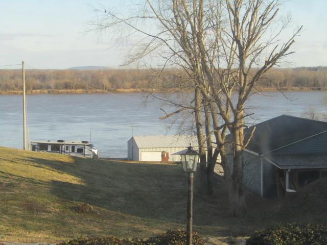 House for sale in Rosiclare, Illinois