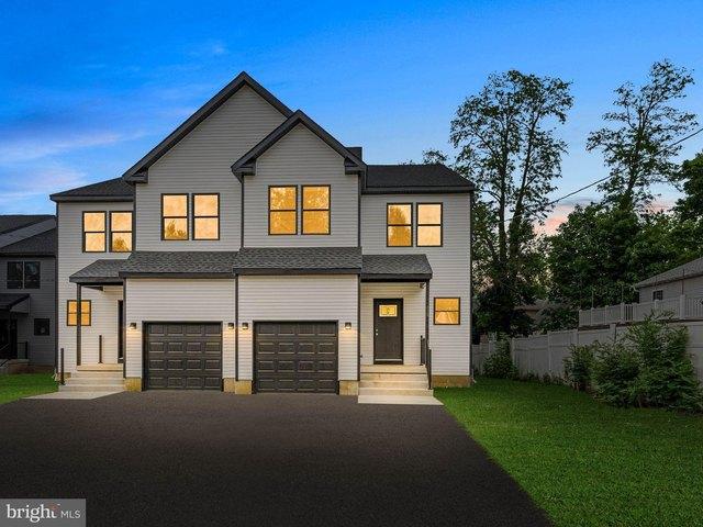 Townhouse for sale in Turnersville, New Jersey