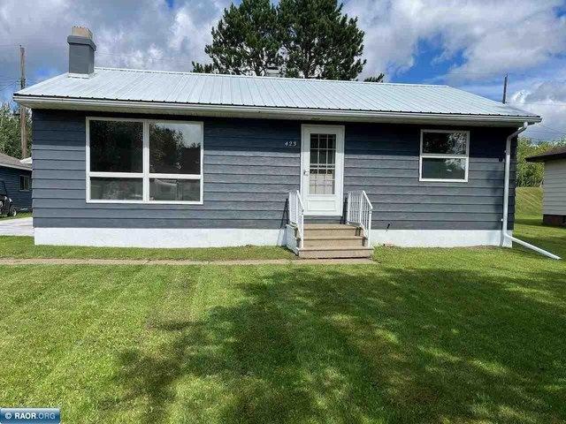 House for sale in Hoyt Lakes, Minnesota