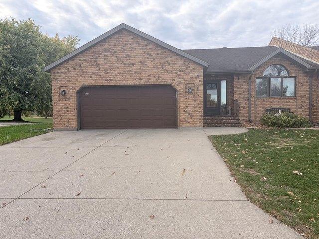 House for sale in Moorhead, Clay County