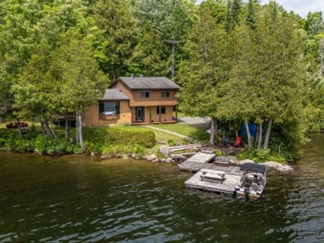 House for sale in Laurentides, Quebec