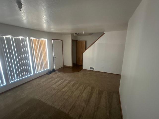 Apartment for rent in Elyville, Oregon City