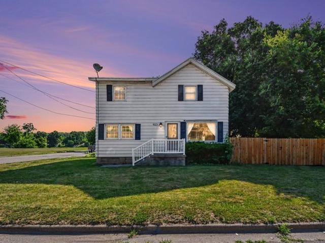 House for sale in Lowell, Michigan