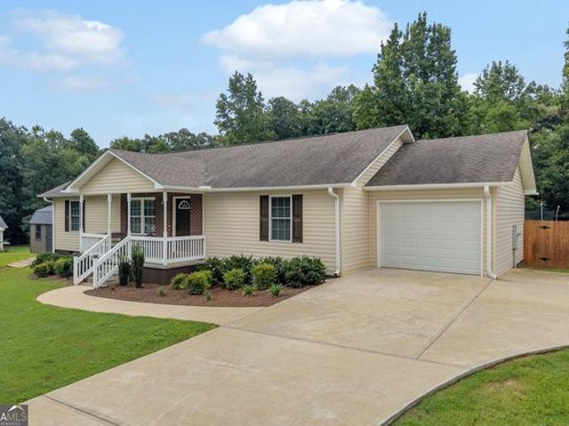 House for sale in Hartwell, Georgia