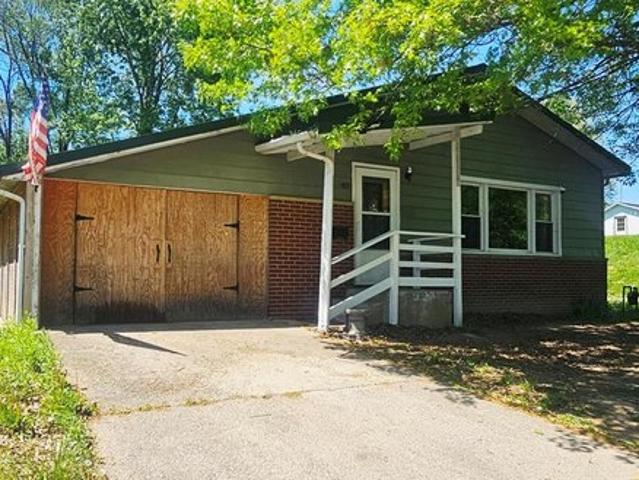 House for sale in Louisa, Kentucky