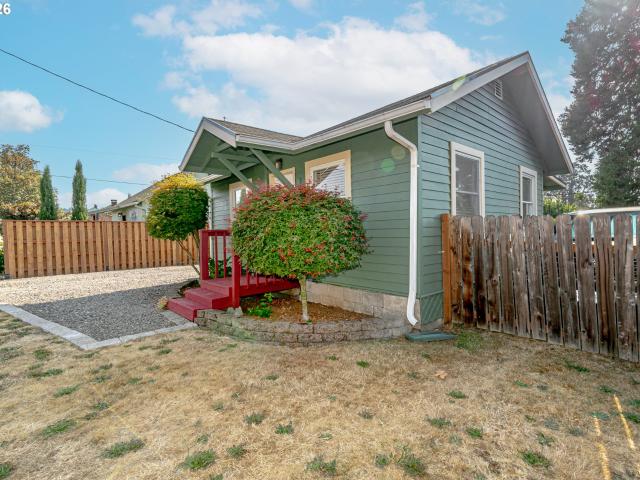 Commercial for sale in Oregonia