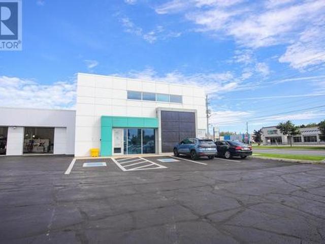 Commercial for rent in Sault Sainte Marie, Ontario
