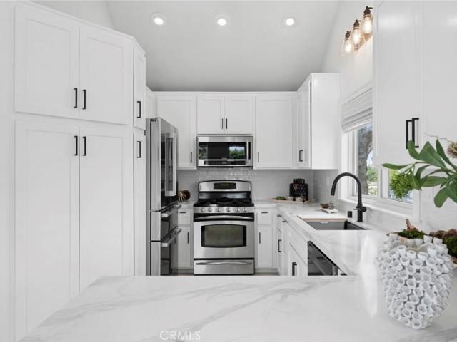 Property for rent in Corona Del Mar, California