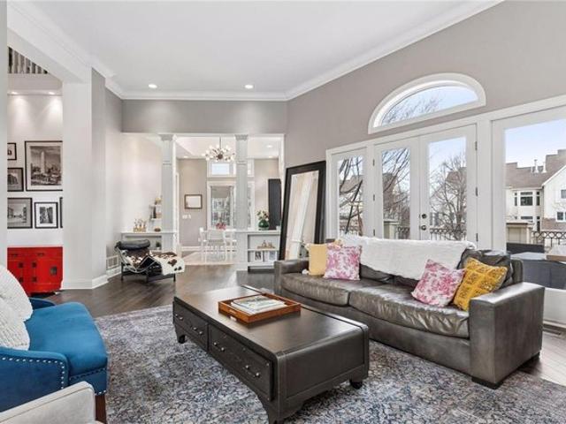 Townhouse for sale in Hennepin, Minnesota