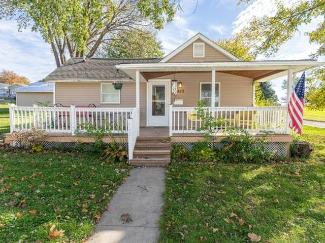 House for sale in Winterset, Madison County