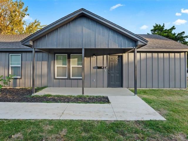 Townhouse for sale in Bartlesville, Washington County