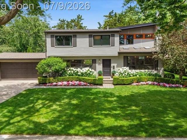 House for sale in Bloomfield Hills, Michigan