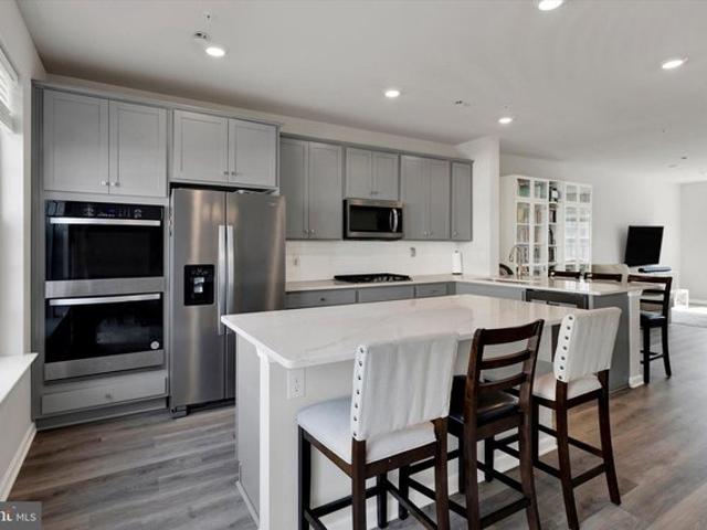 Townhouse for sale in Chester, Pennsylvania