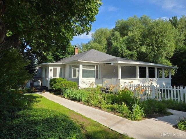 House for sale in Marquette, Michigan