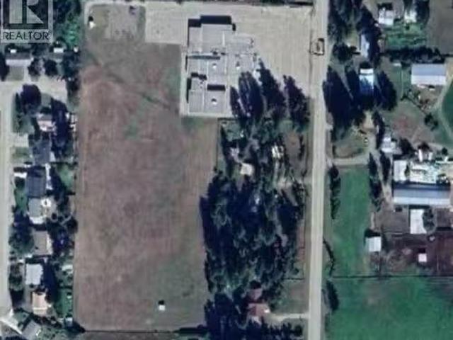 House for sale in Area D (Trinity/West Creighton), Regional District of North Okanagan