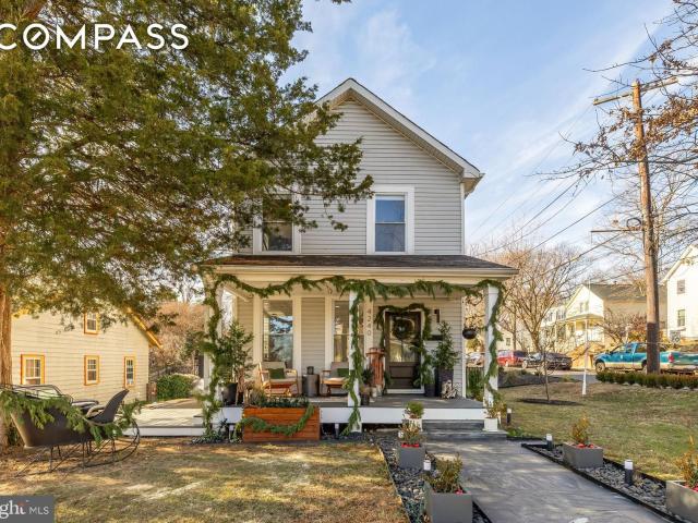 House for sale in Mount Rainier, Maryland