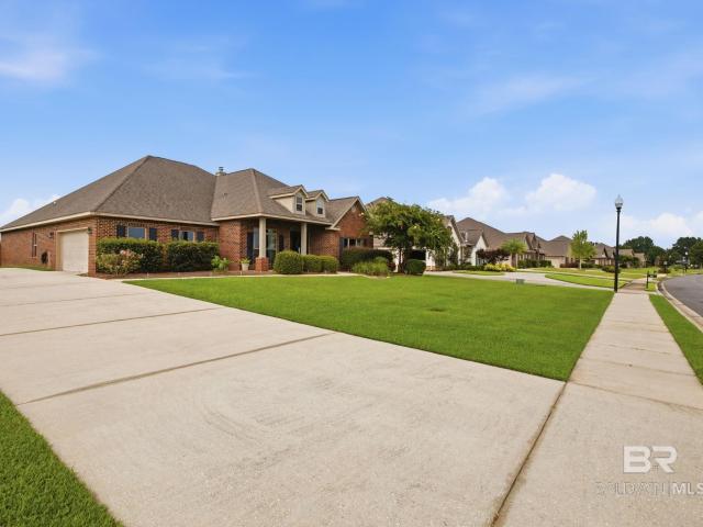 House for sale in Gulf Shores, Alabama