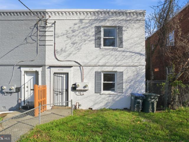 Townhouse for sale in Washington, Washington DC