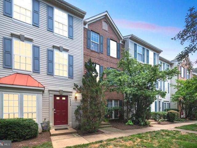 Townhouse for sale in Virginia