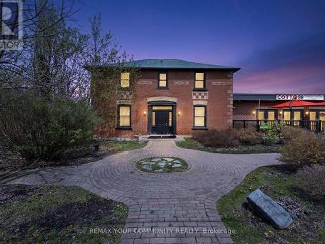 Commercial for sale in Bradford West Gwillimbury, Ontario