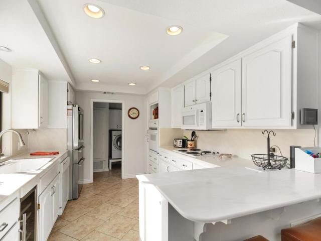 Condo for sale in Bermuda Dunes, California