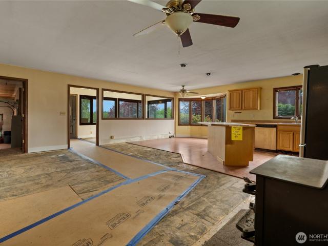 House for sale in Enumclaw, Washington