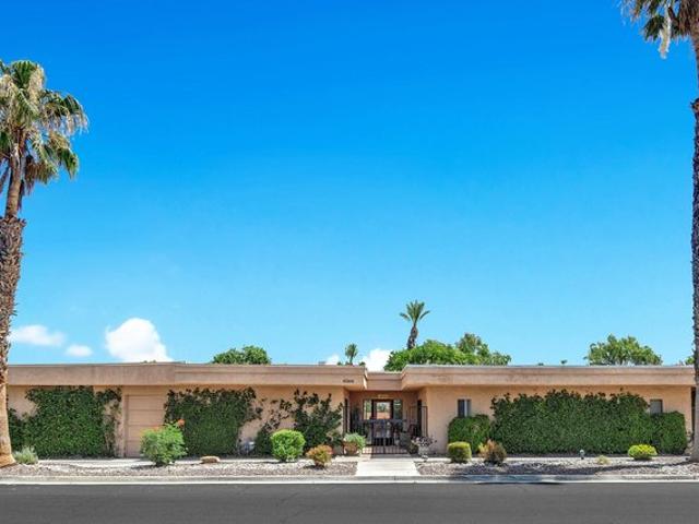 Condo for sale in Bermuda Dunes, California