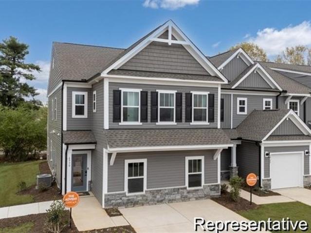 Townhouse for sale in Davidson, North Carolina