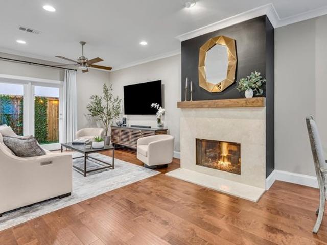 Townhouse for sale in Dallas, Texas