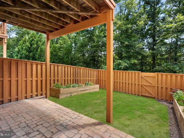 Townhouse for sale in Virginia