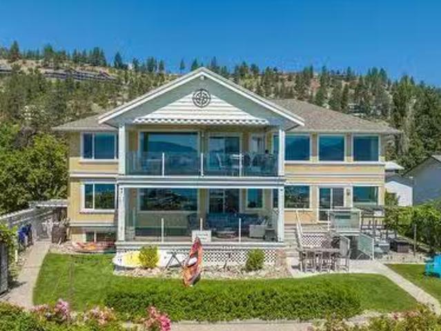 House for sale in Peachland, Regional District of Central Okanagan