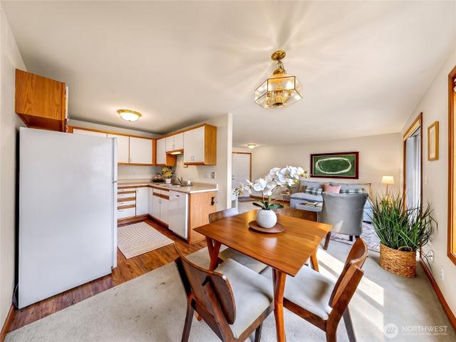 Condo for sale in Fir Ridge Condominiums, Bellingham