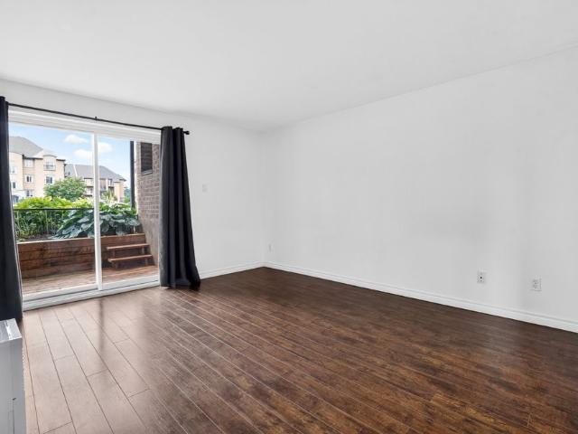Apartment for rent in Brossard, Quebec