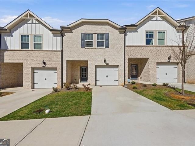 Townhouse for sale in Lawrenceville, Georgia