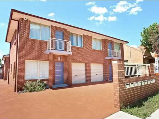 Condo for rent in Toongabbie