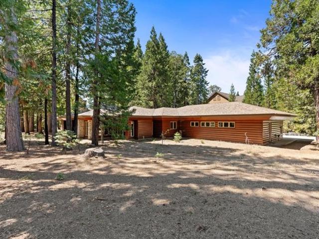 House for sale in Shaver Lake, California