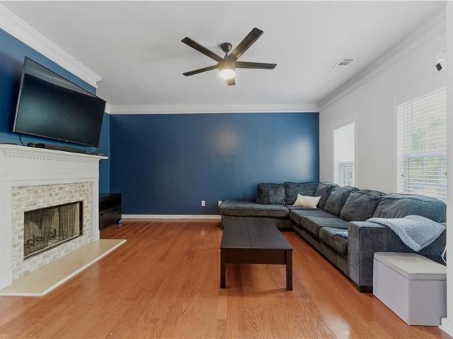 Townhouse for sale in Old Suwanee Estates, Buford