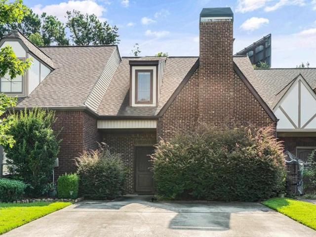 Townhouse for sale in Birmingham, Alabama