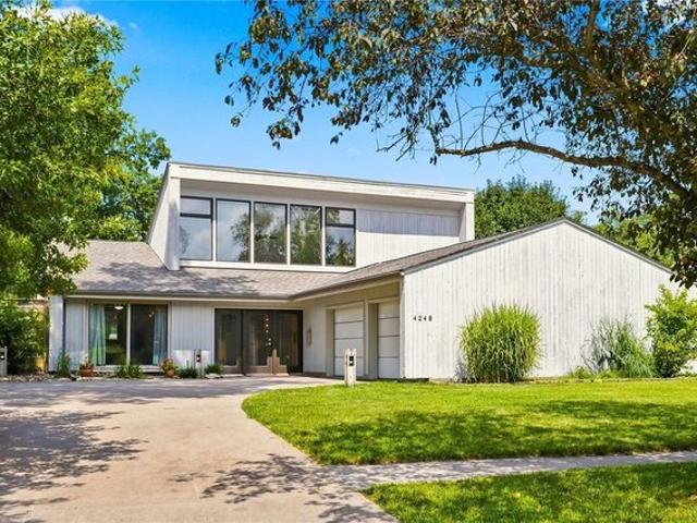 House for sale in Linn, Iowa